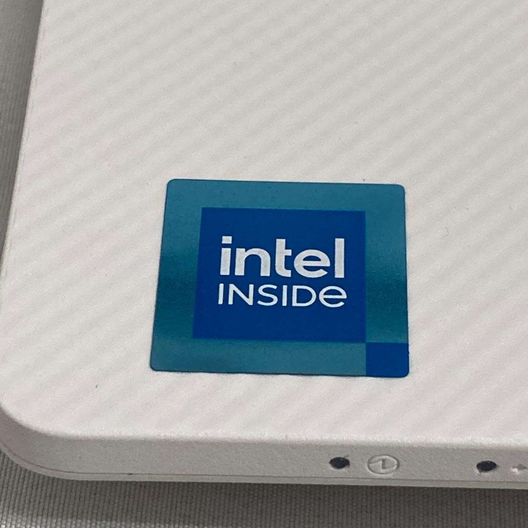 ノートPC FMV3515H1W FUJITSU