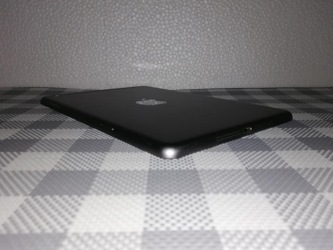 【大容量】iPAD mini2 128GB ME836J/A WiFi+セルラー