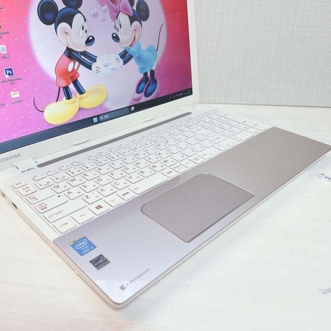美品、コアi3、高速SSD、最新win11、イラレ&オフィス2021が使える
