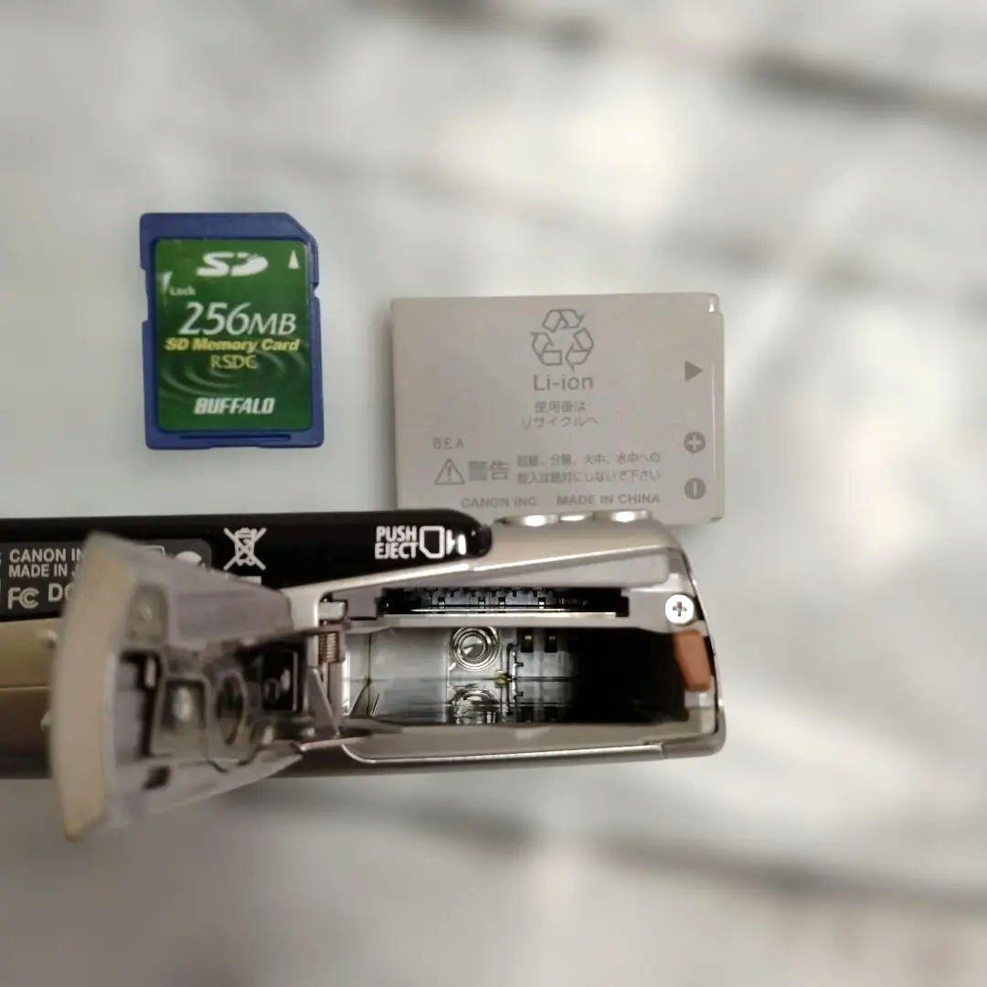 Canon IXY Digital 800 IS キャノン デジタルカメラ