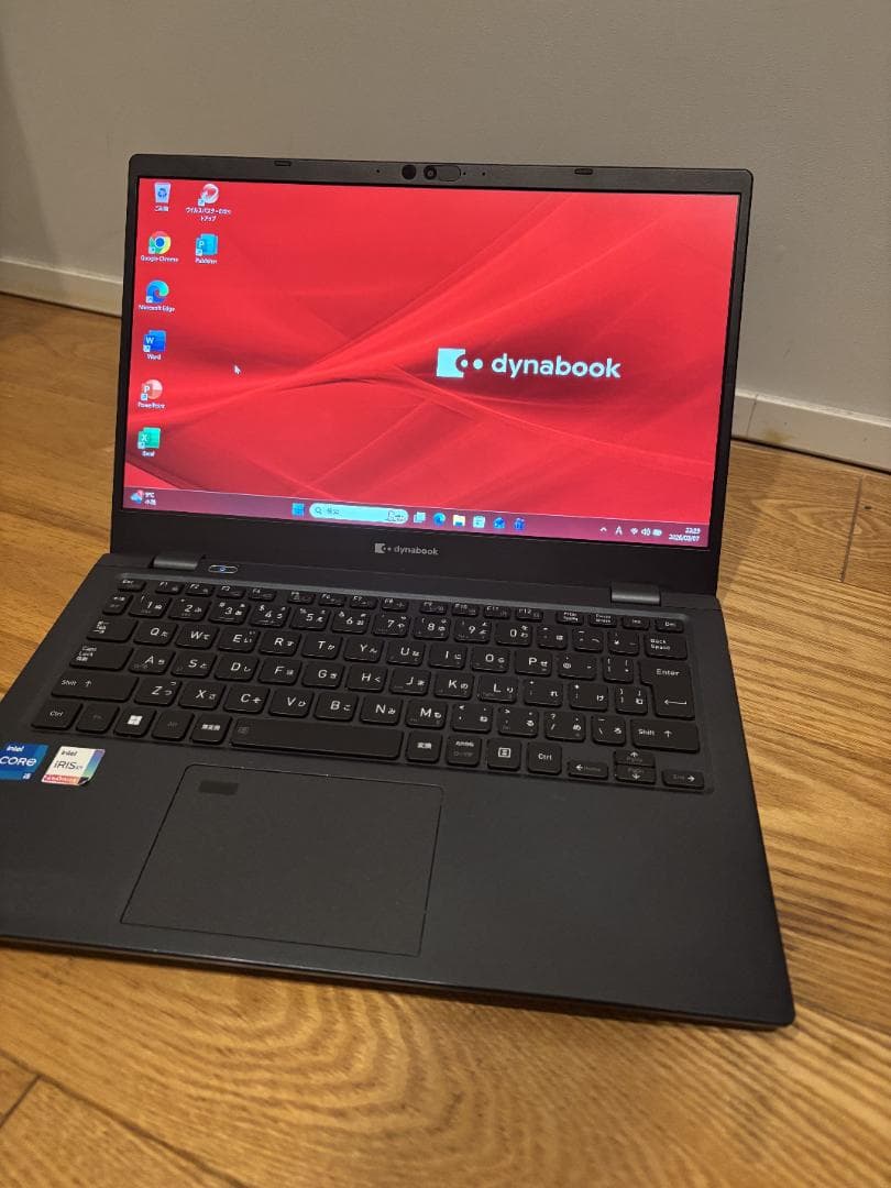 東芝 Dynabook G83/HU i5-1135G7 16GB/256GB
