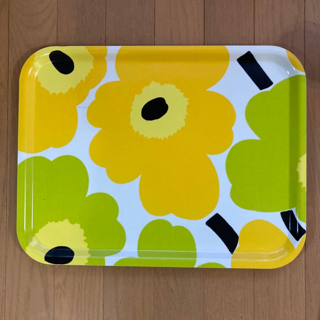 marimekkoマリメッコ　大きなトレイ　黄色ウニッコ②　インテリア　北欧