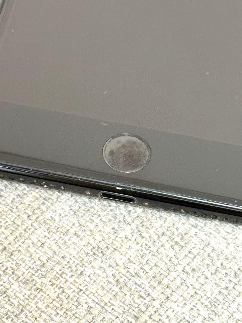 iPhone 7 Plus ジェットブラック 128GB SIMフリー