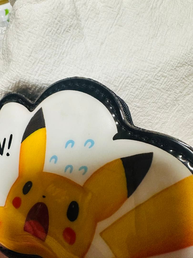 ポケモン Oops! ケース　小銭入れ　財布　ピカチュウ　ニャスパー