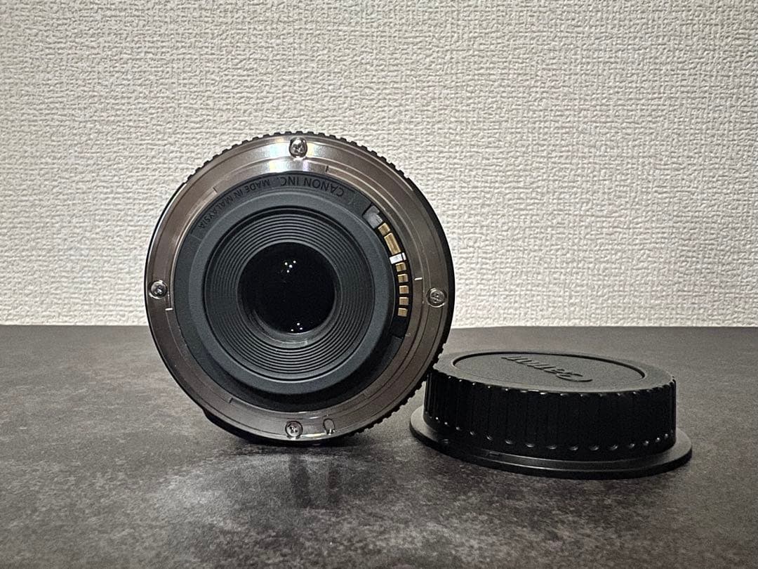 CANON EOE Kiss7 ボディ　単焦点レンズEF-S セット売り　美品