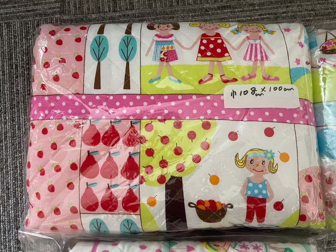 カーリーコレクション　キルティングパネル生地3枚　おまけつき