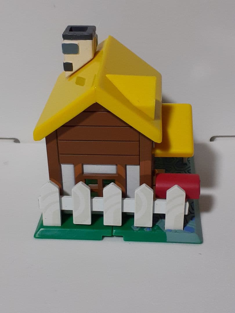 2006年 どうぶつの森 わたしのおうちコレクション 黄色とオレンジ屋根　セット