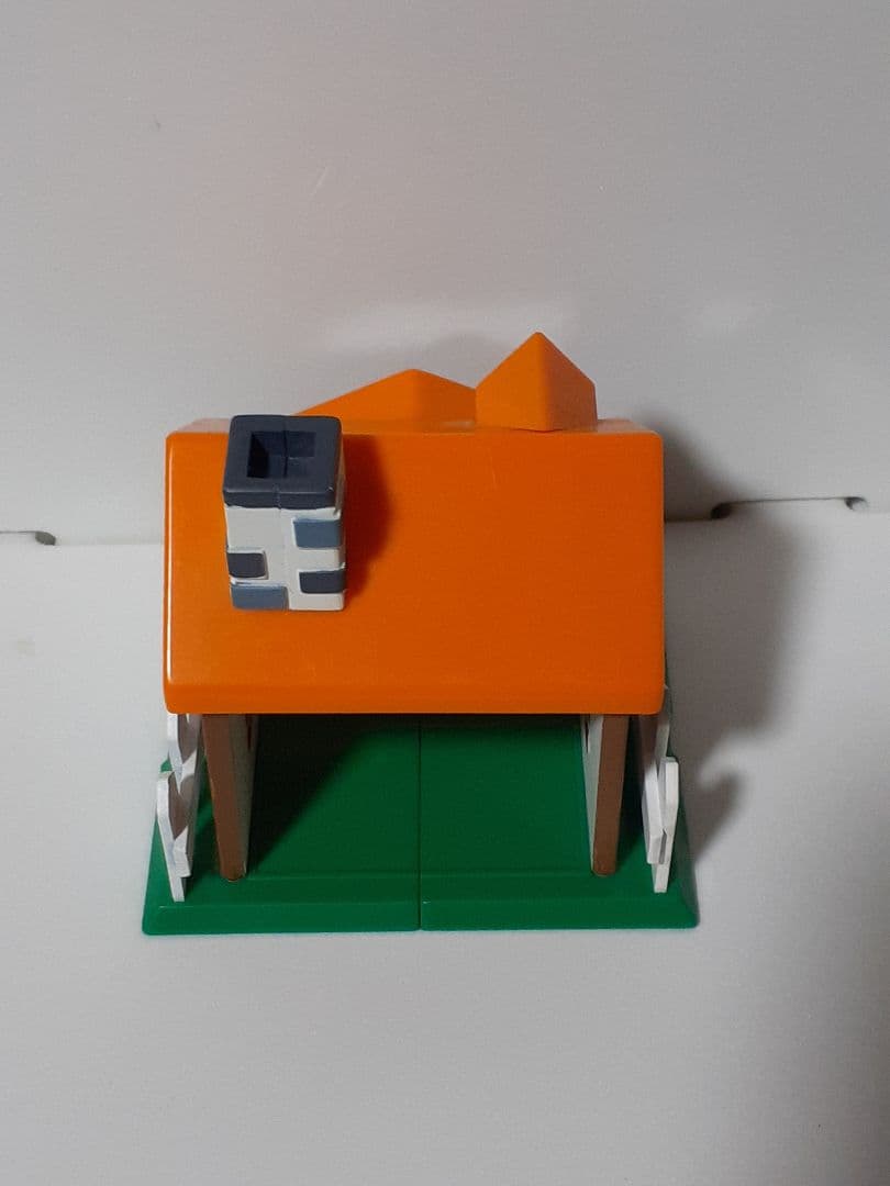 2006年 どうぶつの森 わたしのおうちコレクション 黄色とオレンジ屋根　セット