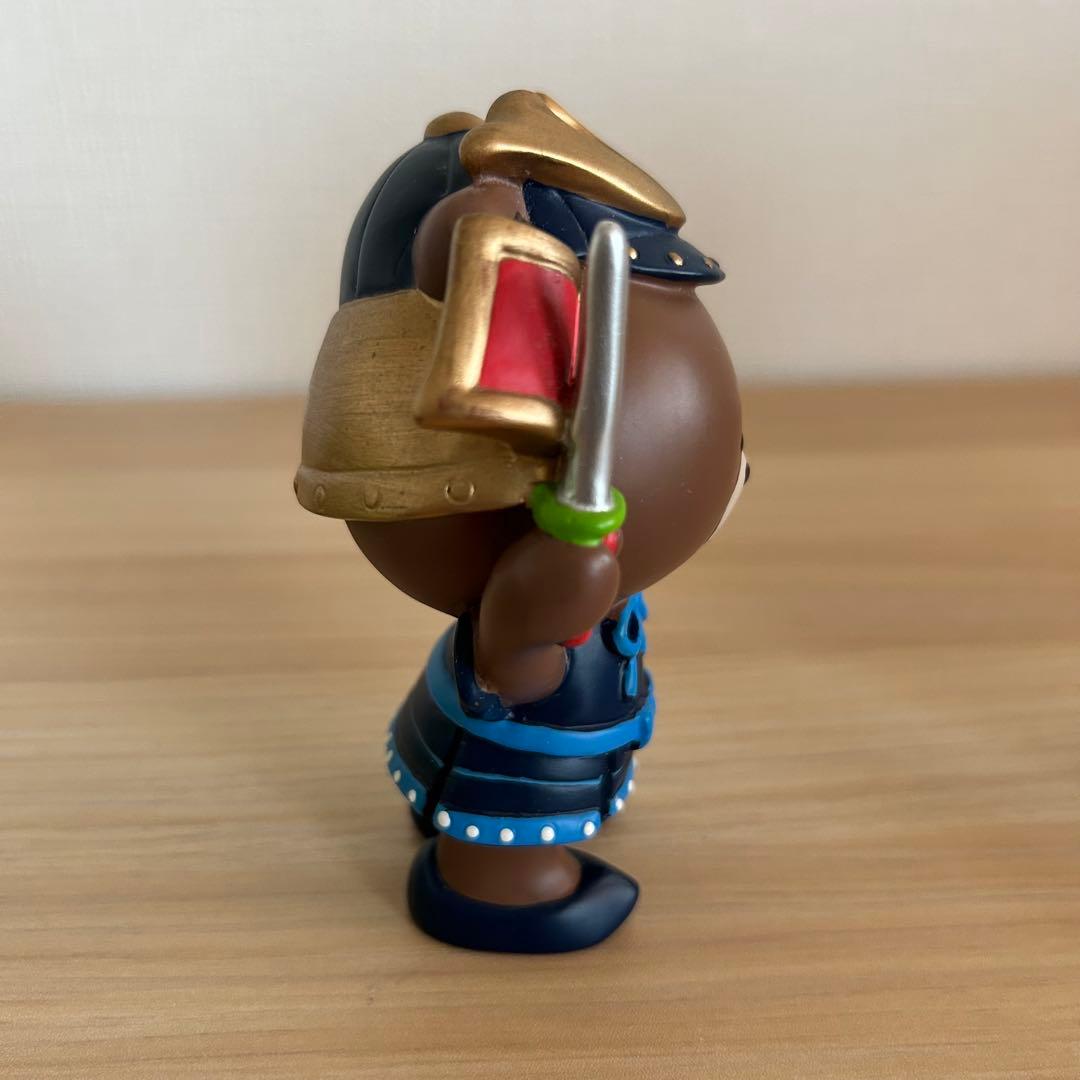 LINE ブラウン　五月人形　吉徳　フィギュア　置物