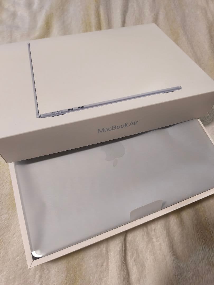 Apple MacBook Air M4 13インチ 256MB スカイブルー