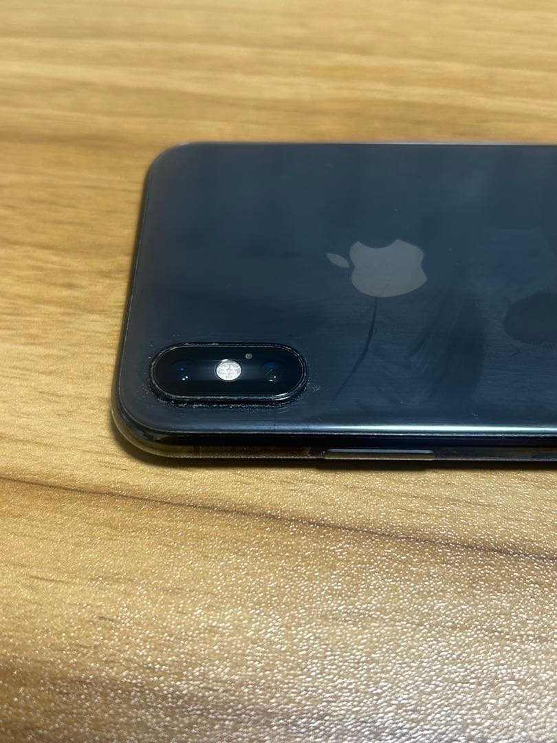 【美品】Apple iPhone Xs スペースグレー 本体