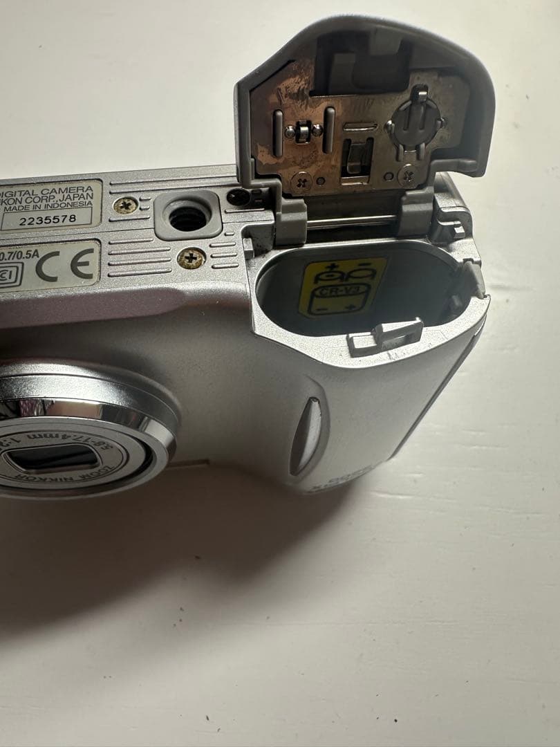 Nikon COOLPIX 3200 コンパクトデジタルカメラ