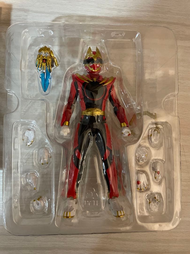 S.H.Figuarts ゴジュウウルフ