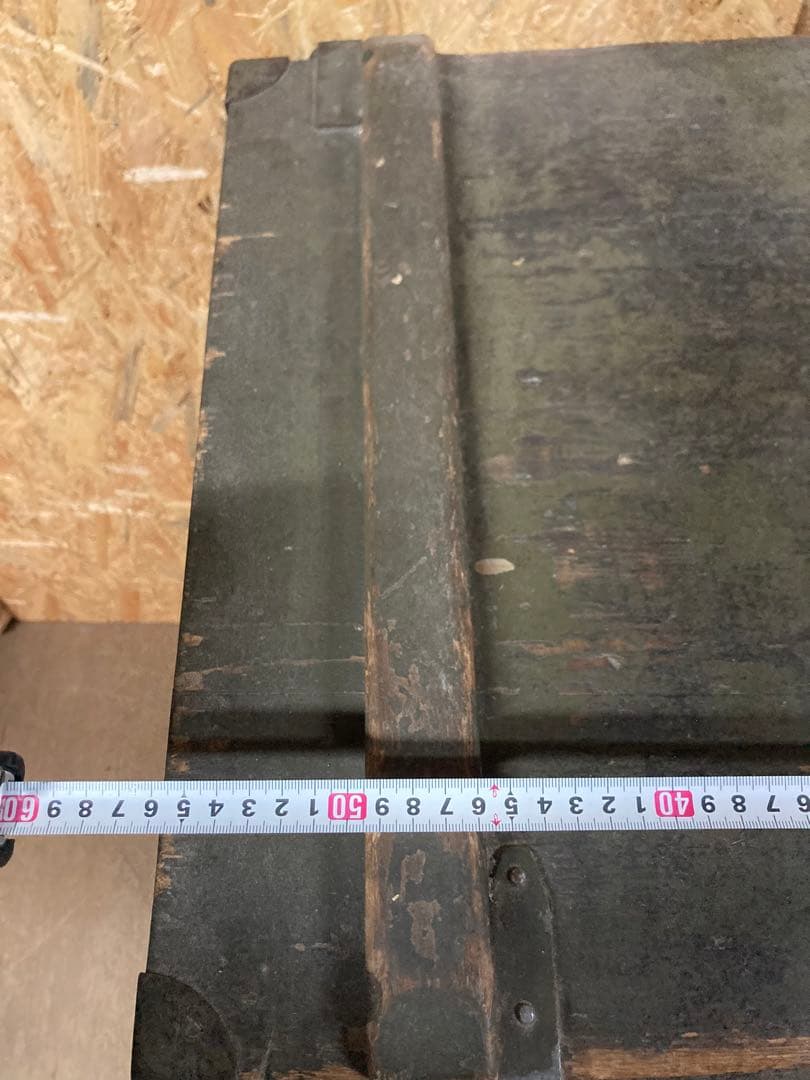 スイス Holzwerk rieder AG社　木製ミリタリーボックス。