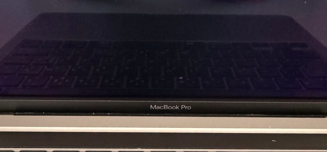 Macbook Pro 2020 13インチ M1 Windows 11 Pro