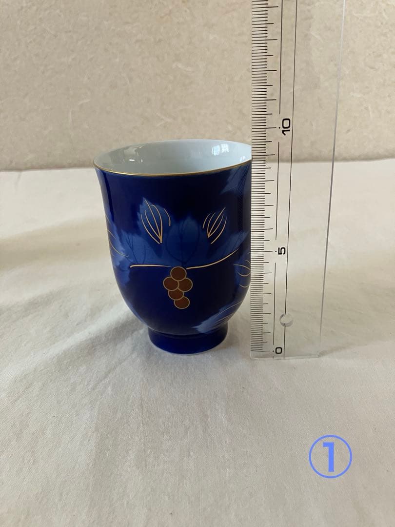 深川製磁　金彩　瑠璃葡萄　蓋付き　夫婦　茶碗　湯呑み