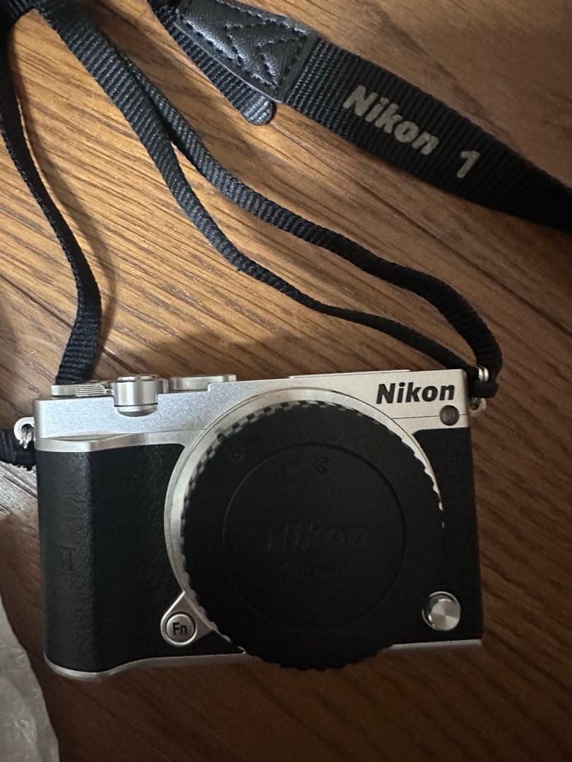 Nikon 1 J5 ミラーレスカメラセット