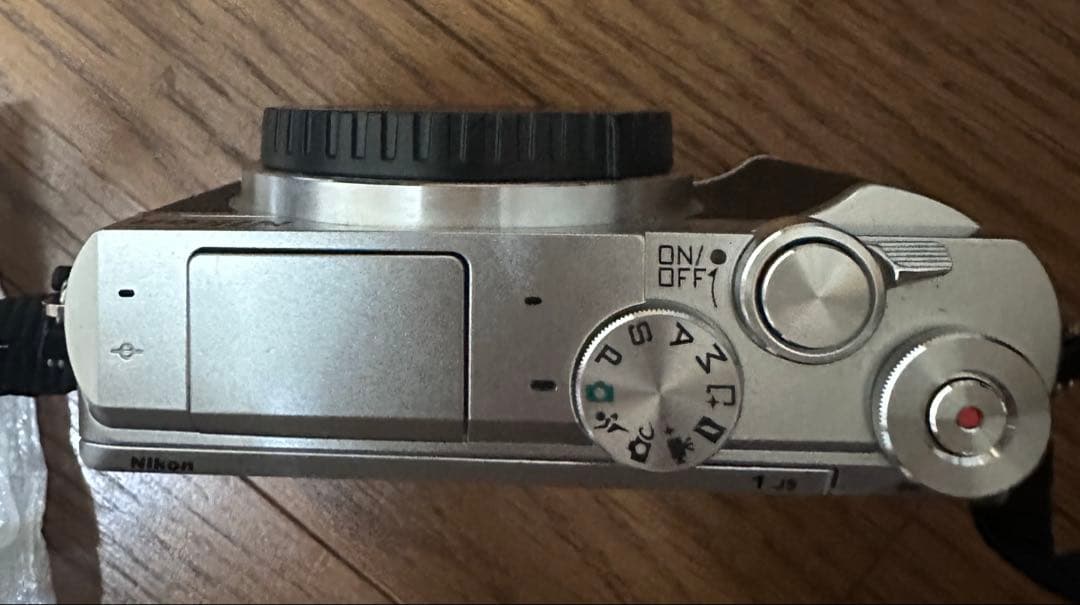 Nikon 1 J5 ミラーレスカメラセット