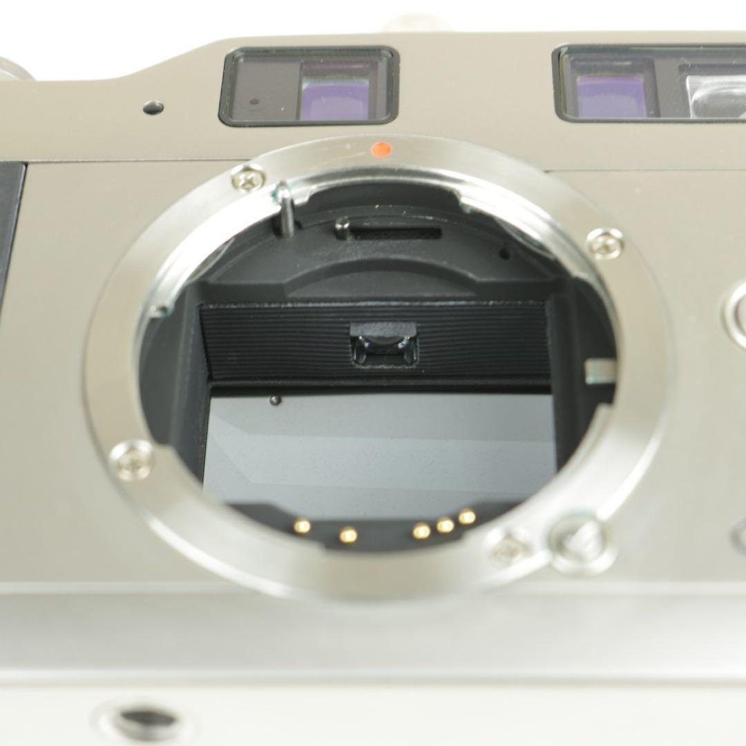 CONTAX G1 Carl Zeiss Planar 2/45 レンズ付属