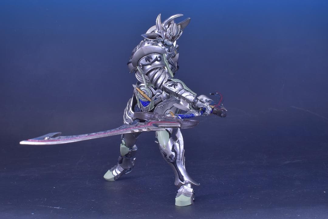 改造品 イクイップ&プロップ　銀牙騎士ゼロ&魔導具シルヴァ 　限定パッケージ版