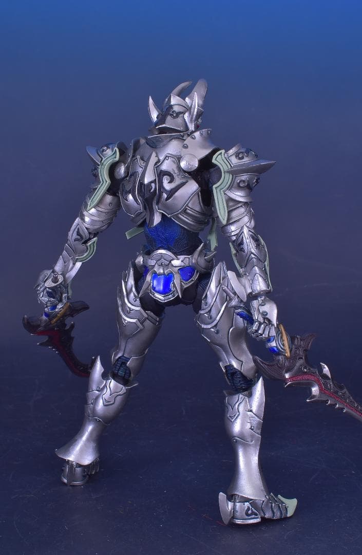 改造品 イクイップ&プロップ　銀牙騎士ゼロ&魔導具シルヴァ 　限定パッケージ版