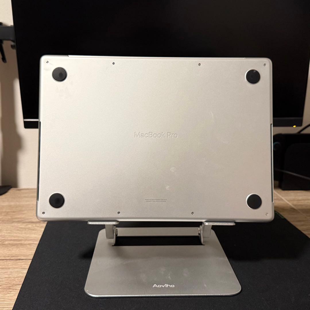 【M2 Pro】 MacBook Pro 16GB 512GB