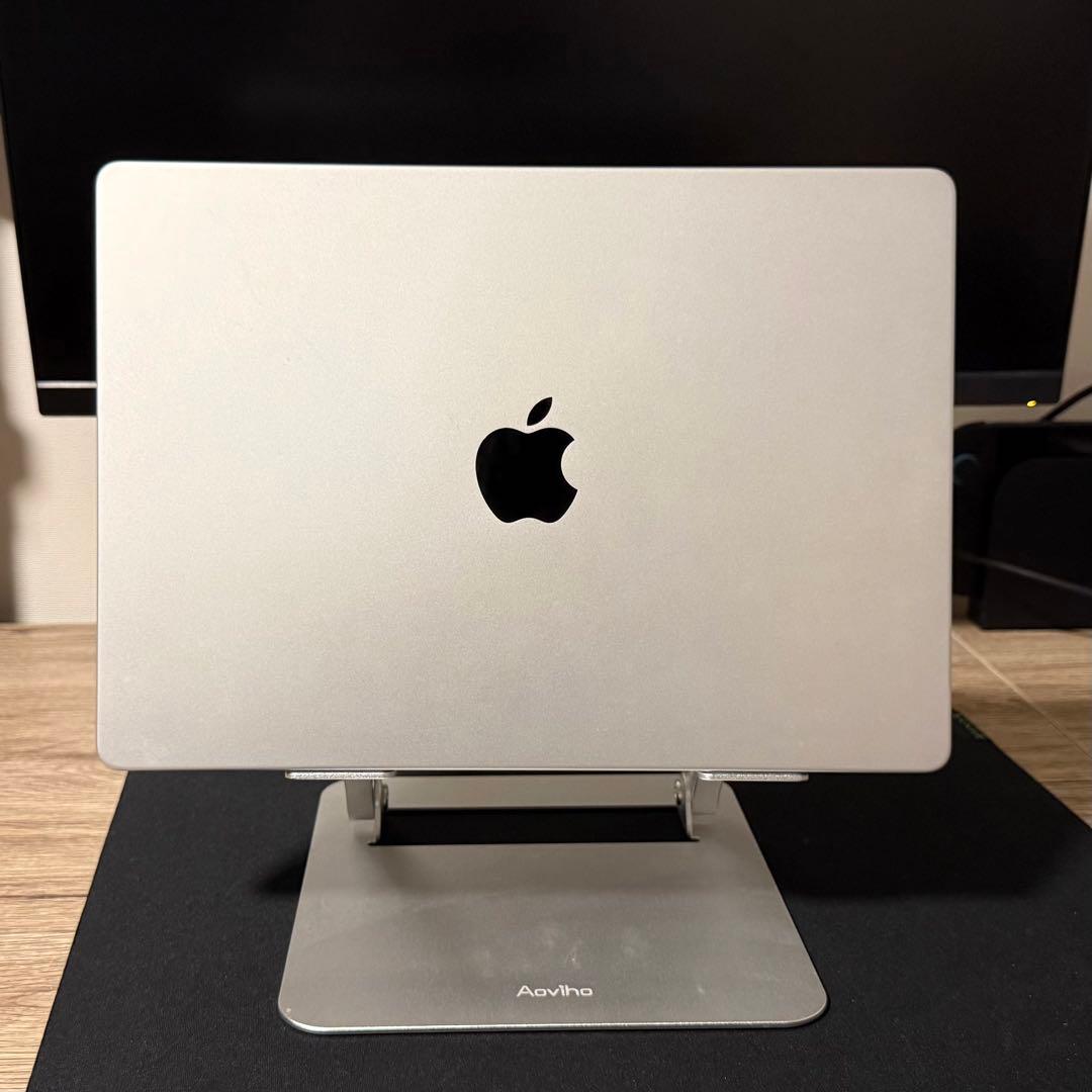 【M2 Pro】 MacBook Pro 16GB 512GB