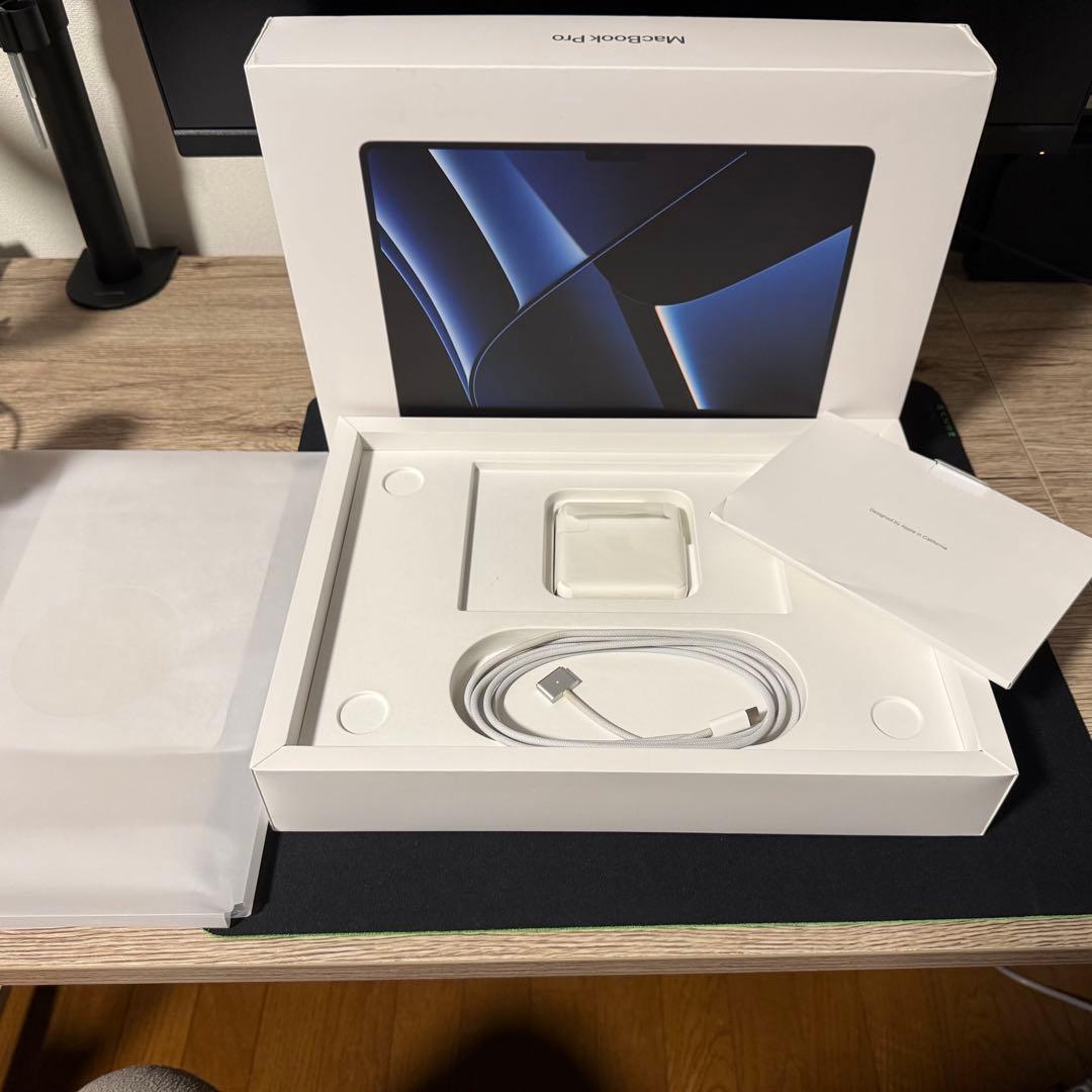 【M2 Pro】 MacBook Pro 16GB 512GB