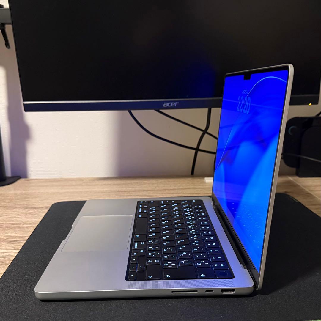 【M2 Pro】 MacBook Pro 16GB 512GB