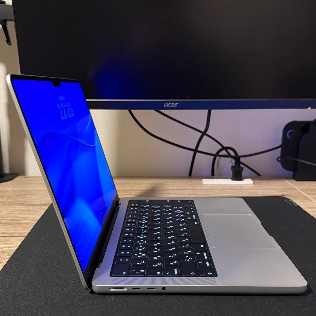 【M2 Pro】 MacBook Pro 16GB 512GB