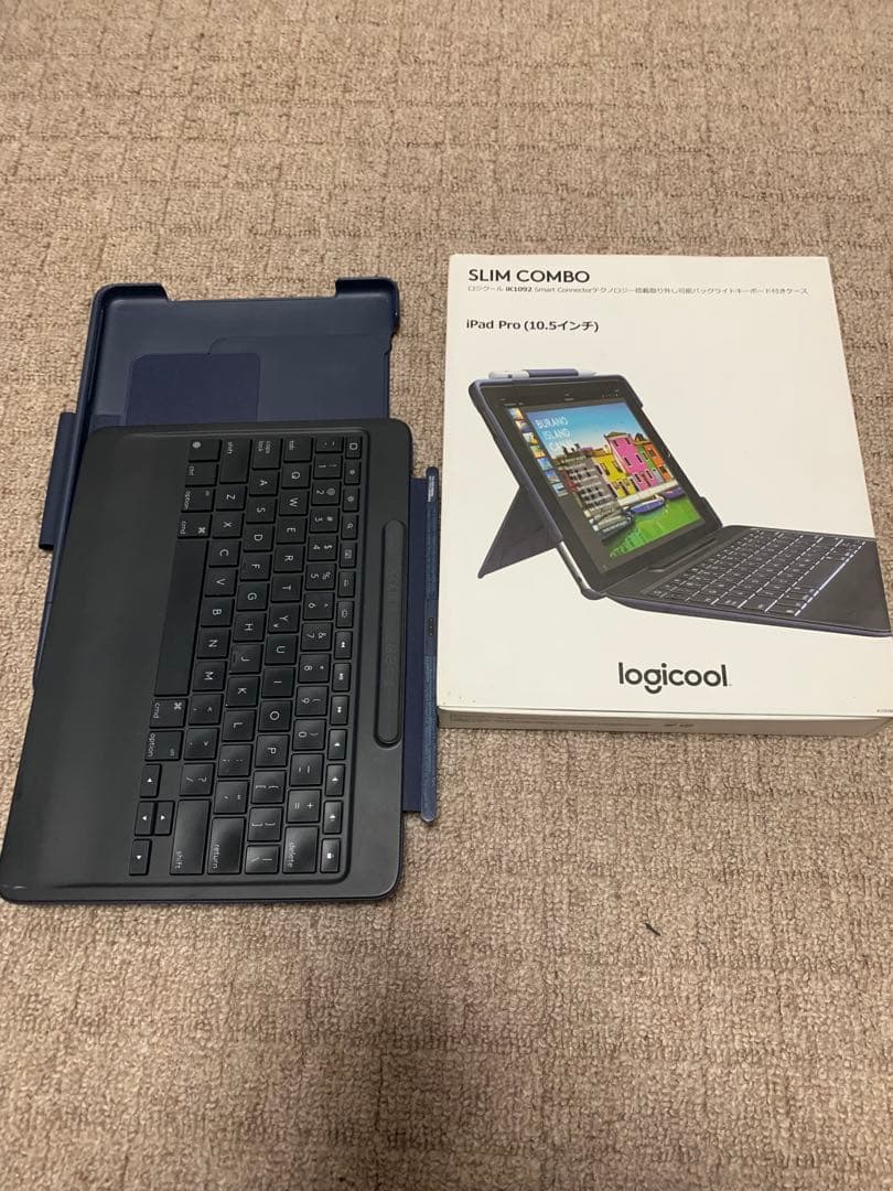 は*ん様 iPad Pro10.5 64GB　ロジクールキーボードカバー付き