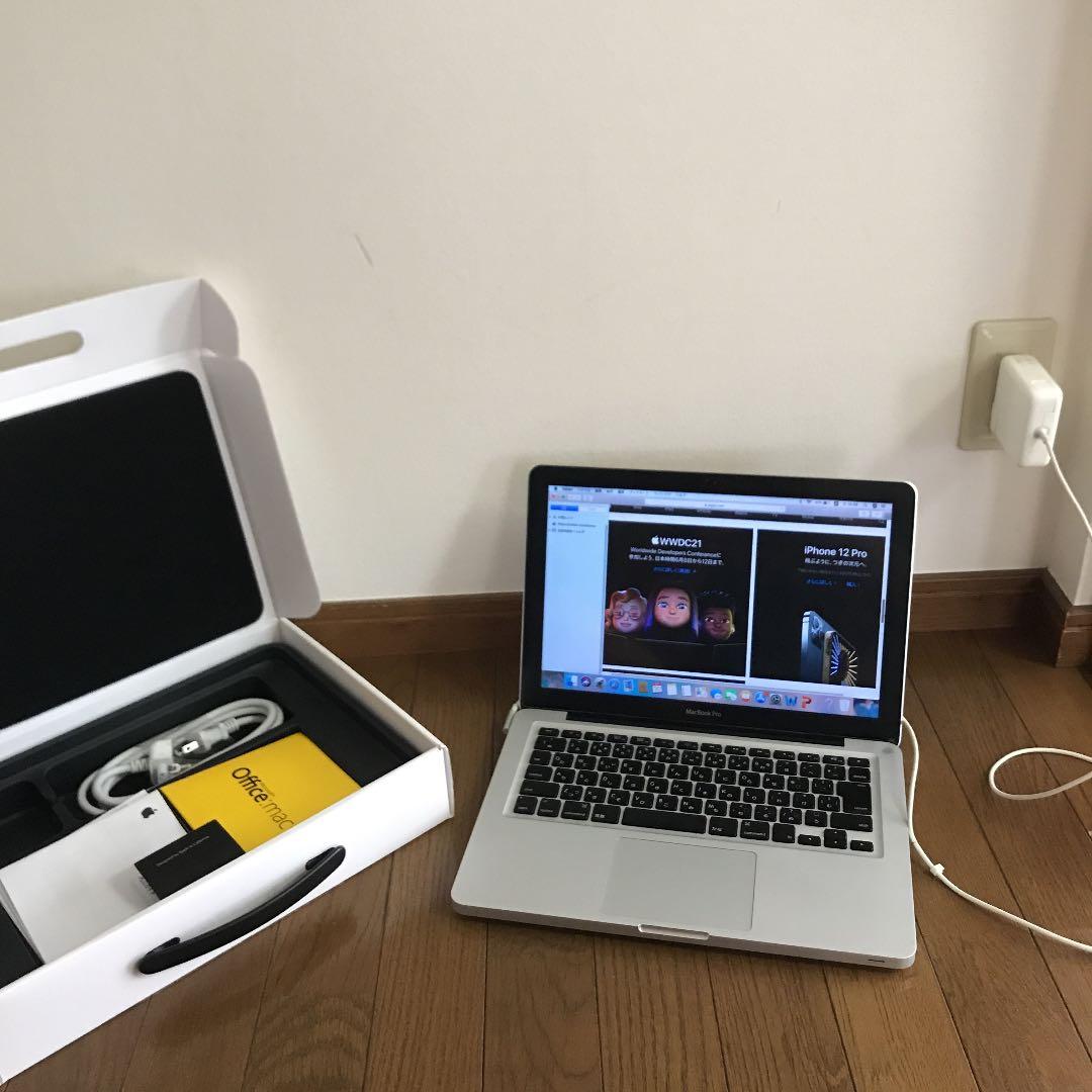 W*t様 MacBook Pro2011 late 13.3 物理でアクセサリ使