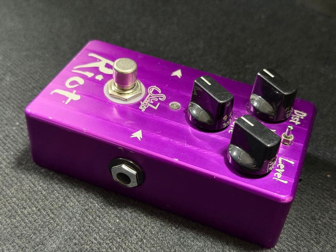 Suhr Riot Distortion ギターエフェクター　おまけ付き