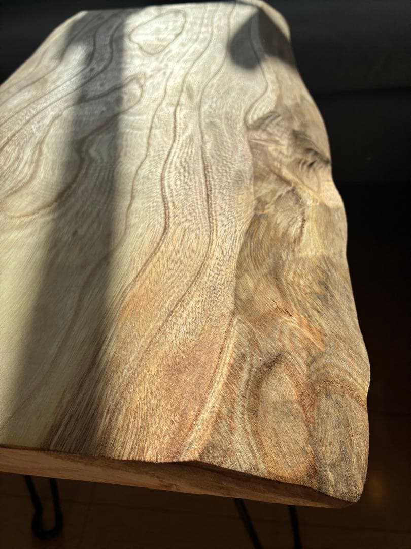 【一点物】国産欅（ケヤキ）無垢材 耳付きサイドテーブル アイアンレッグ