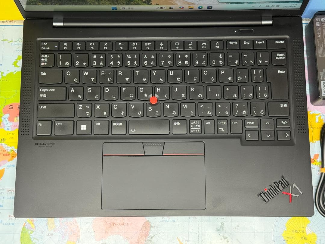 32GB 第12世代 i7 X1 Carbon 美品 P3 1TB ノートPC