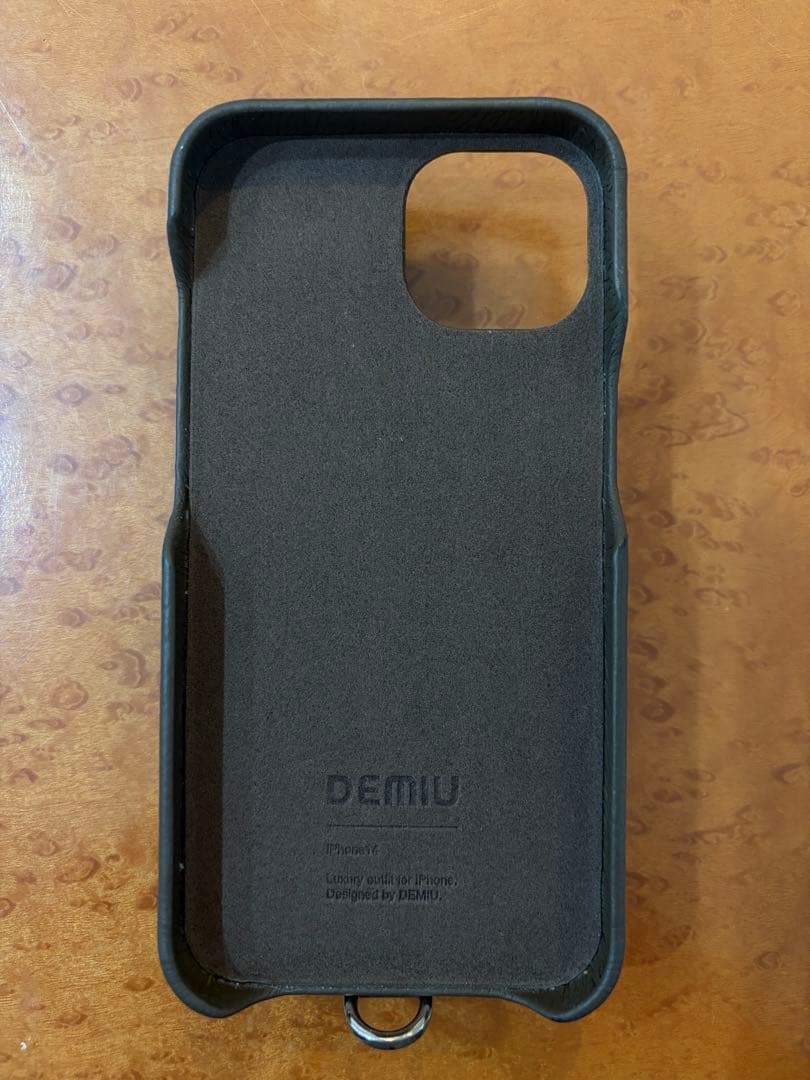 DEMUI バロン　iPhone13用ケース エトープ