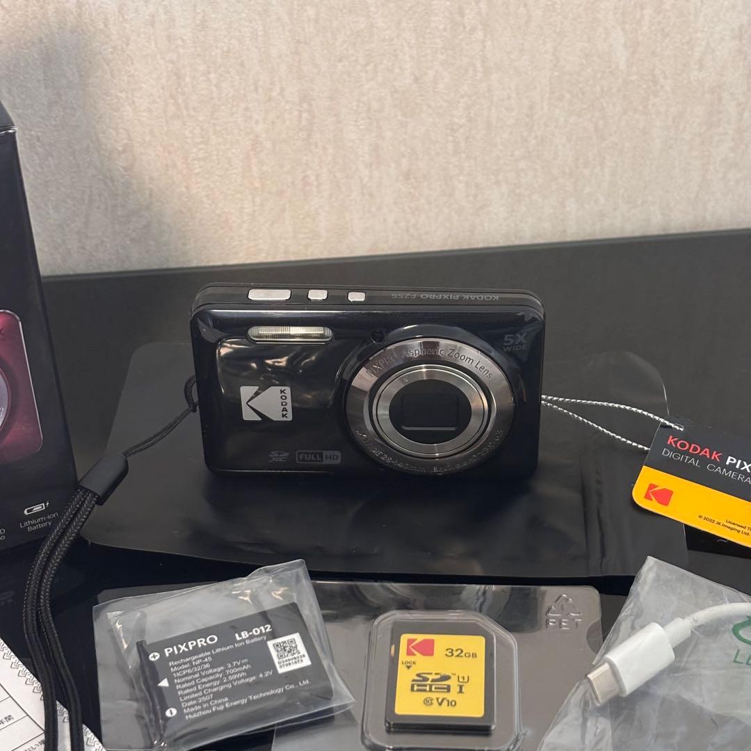 3点セット KODAK PIXPRO FZ55-BK SDカード、アダプター付き