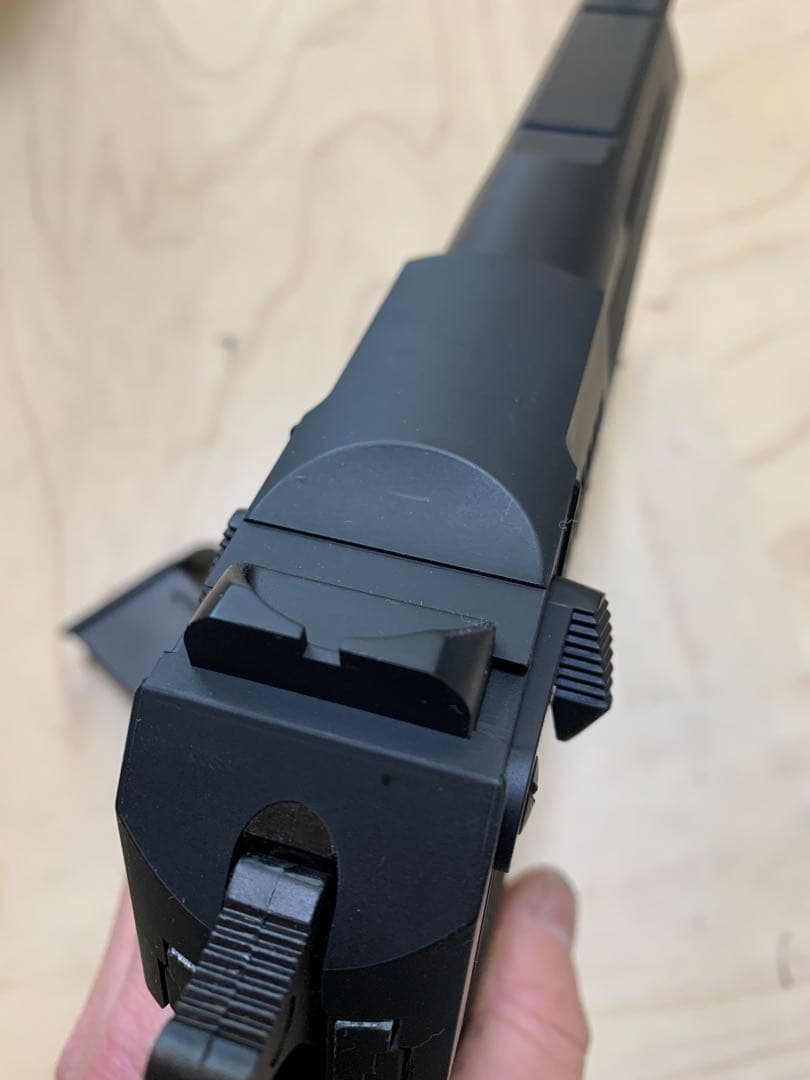 美品　東京マルイ　デザートイーグル.50AE ガスブローバック　バイオハザード風