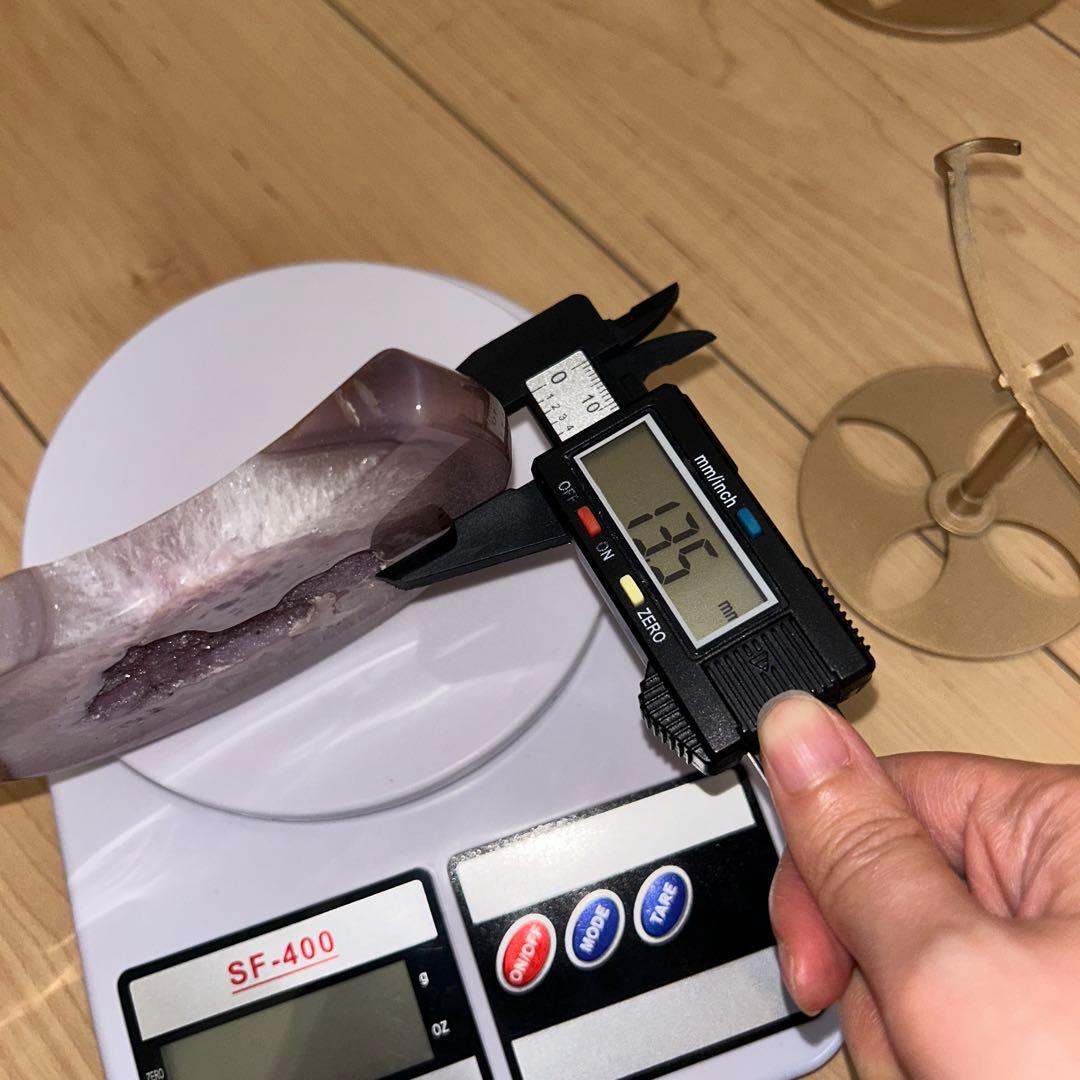 おすすめ bigサイズ アゲート月 専用台座付き 置物 244g