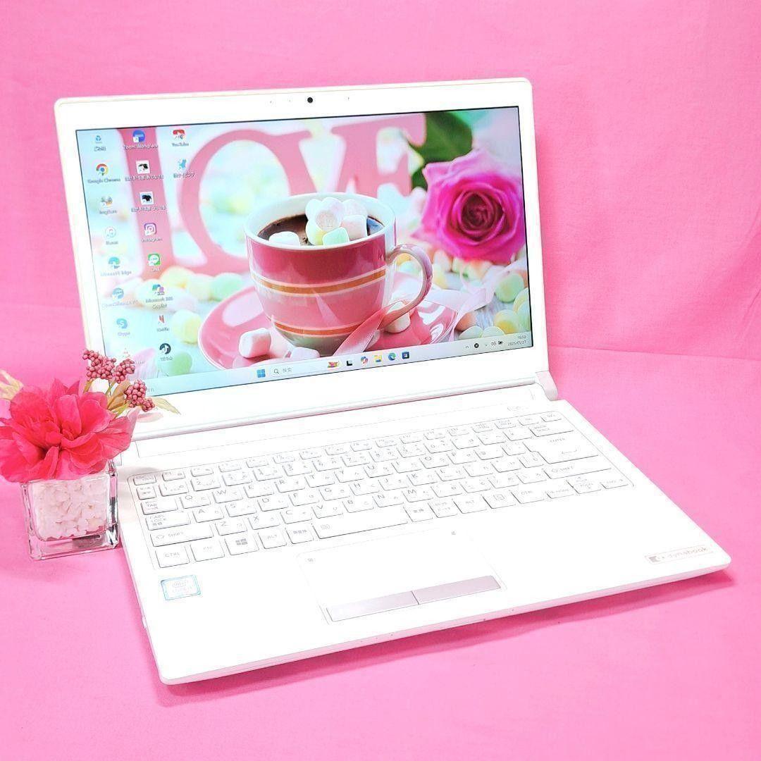 D33 小型 東芝ノートパソコン 第6世代i3/SSD/8G Windows11