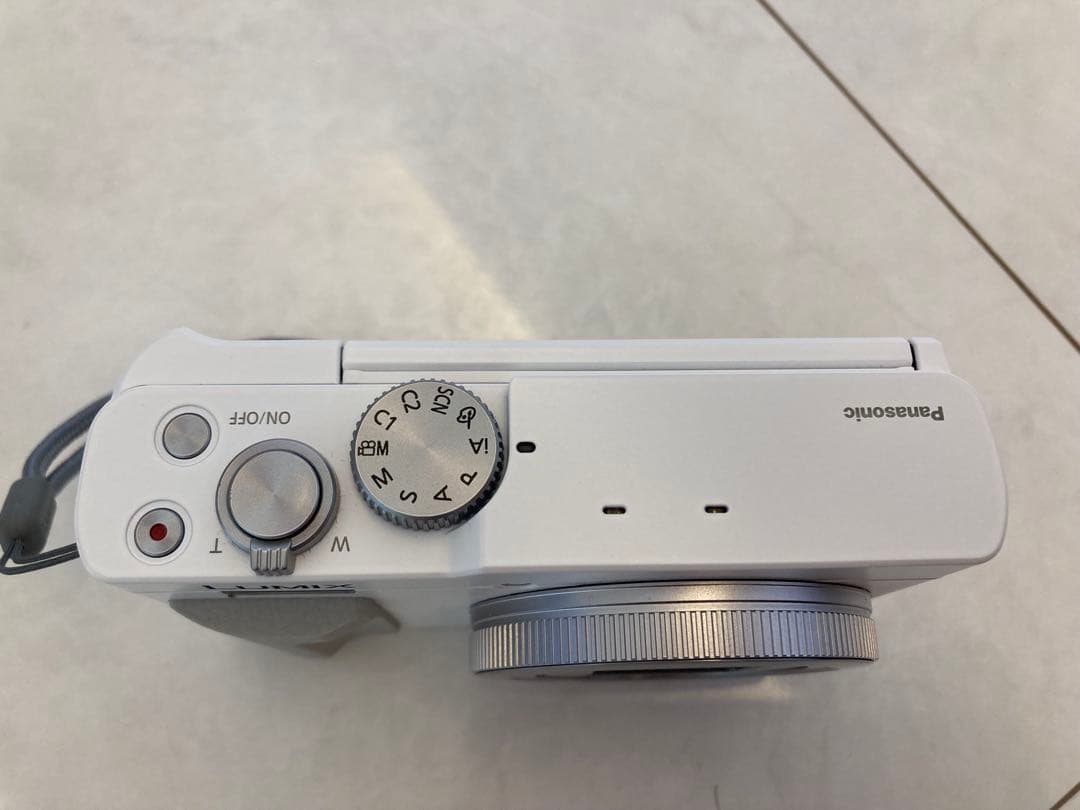 【美品】Panasonic Lumix DC-TZ99デジタルカメラ
