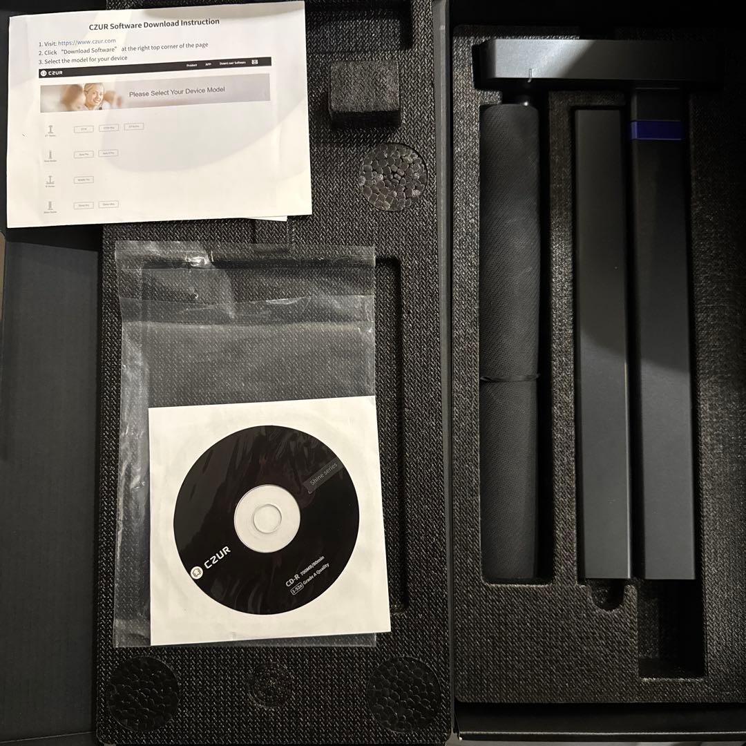 CZUR Shine Ultraスキャナー