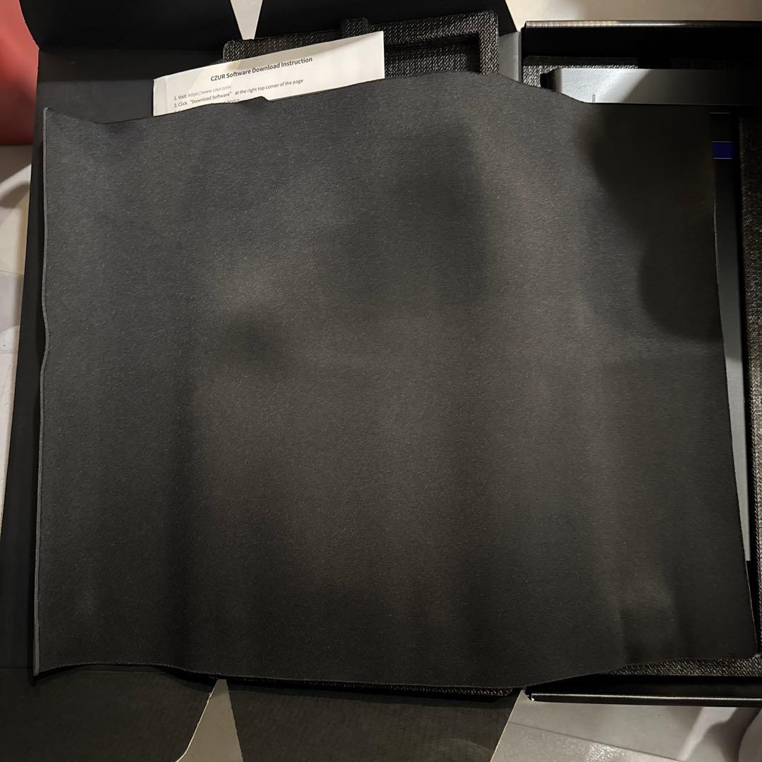 CZUR Shine Ultraスキャナー