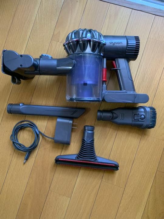 掃除機・クリーナー dyson DC61