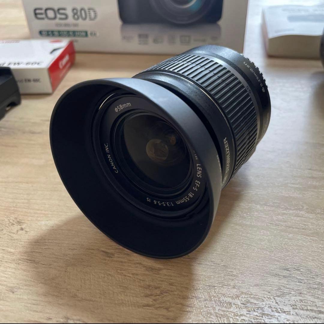CanonEOS80Dデジタル一眼レフ+18-55mm 標準ズームレンズ＋付属品