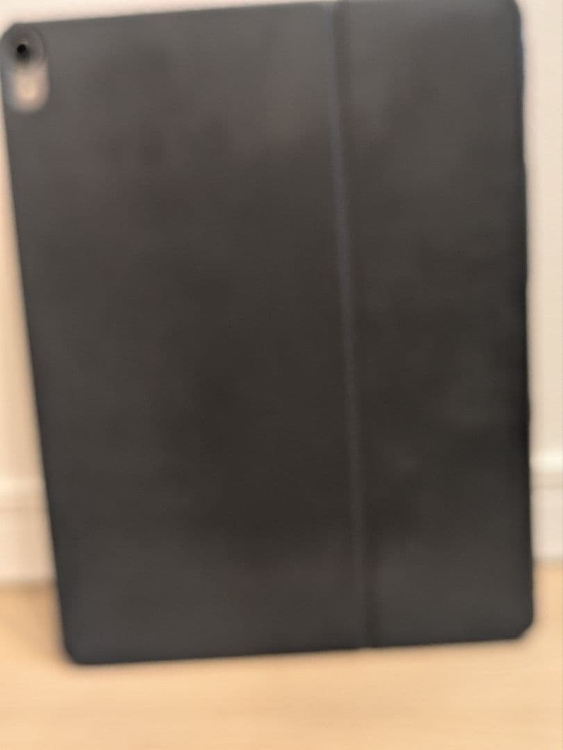 iPad Pro 12.9インチ（第3世代）＋純正キーボードカバーセット