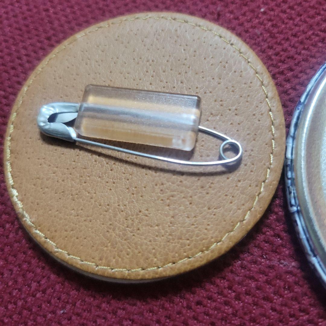 ブルーロック　烏旅人　プリンセスカフェ　缶バッジ　レザーバッジ　セット