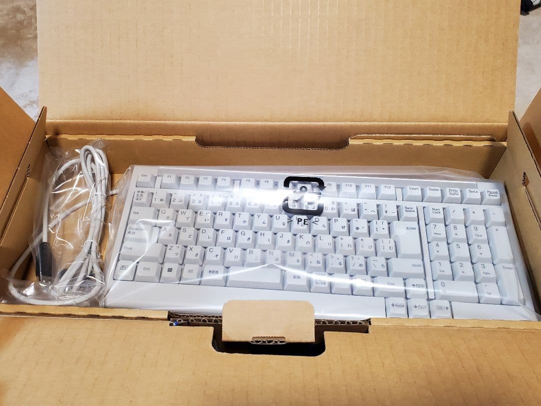 NEC LAVIE デスクトップパソコン Core i7-13700T ほぼ新品