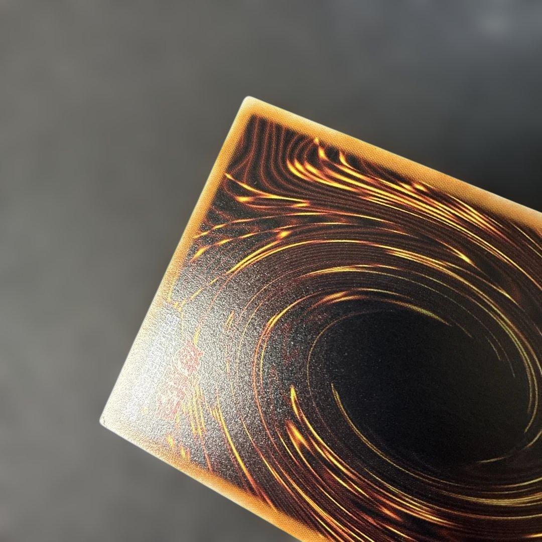 遊戯王　ブラック・マジシャン ホロ　20AP-JP101 4l