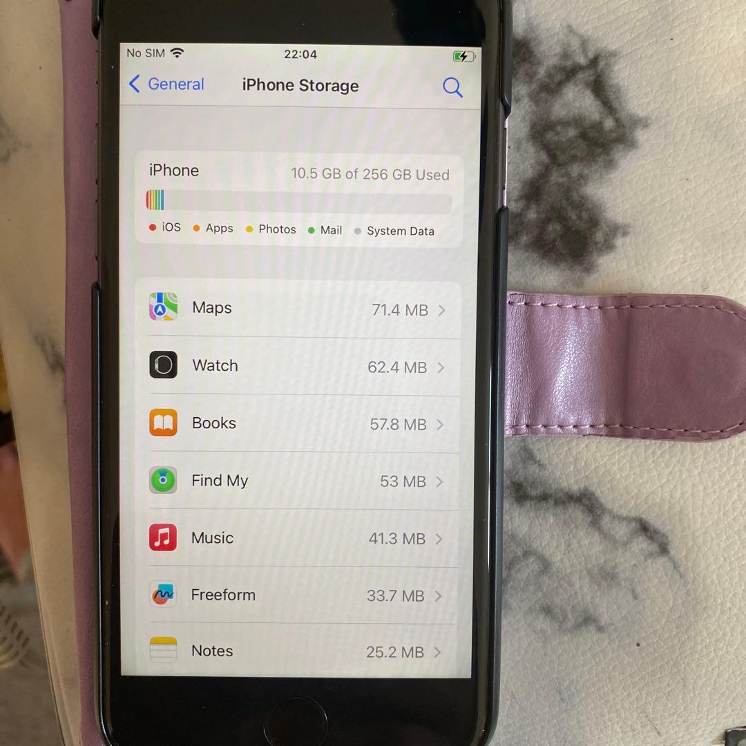 携帯電話本体 Phone 8